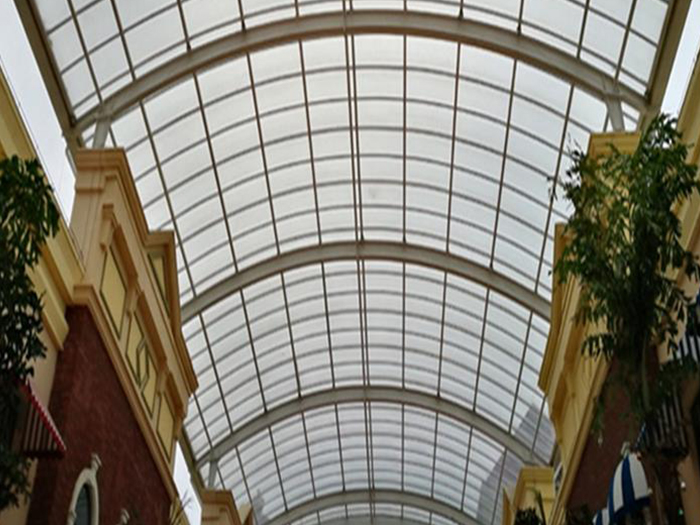 文昌屋面网架顶棚吊装方案